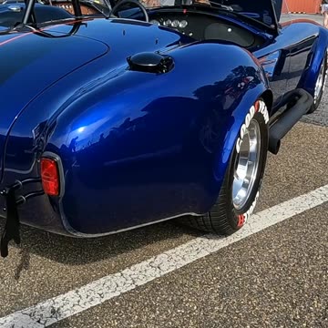 Carroll Shelby Cobra