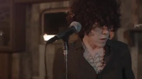 LP - Lost On You [Live Session]