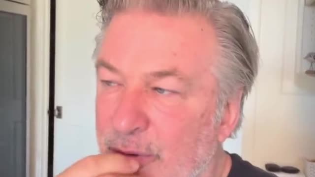 Alec Baldwin Plays Victim, Completely Losing His Marbles Over Media's 'Cellphone Coverage'