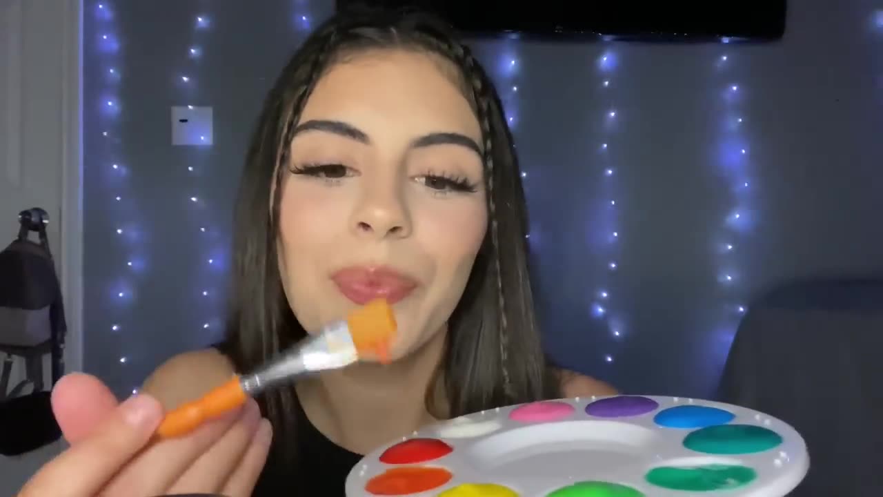 ASMR mouth sound(spit painting)