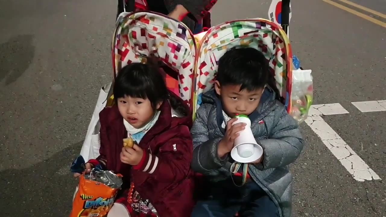 20191115_V3_S03(_Ier0TabBXI)이 어린 아이들이 애국가 4절까지 부르는데