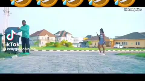 When you break the heart of the estate owner 🙆🏾😹