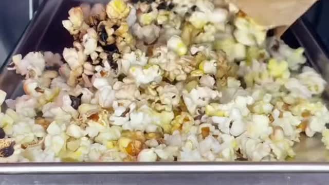 holliday Freeze Dried Popcorn 🍿😍 Who wants Part 2 🥶 thank you