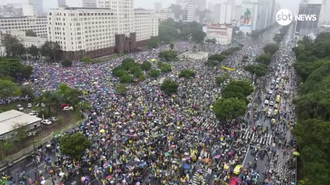 Manifestantes aliados a Bolsonaro vão às ruas no Rio de Janeiro