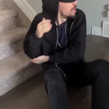 Must See!! Eminem falls down the stairs...Again!!