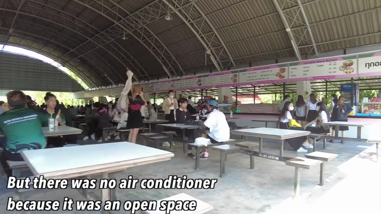 I dated 19-year-old Thai university girls who wanted to work in Pattaya