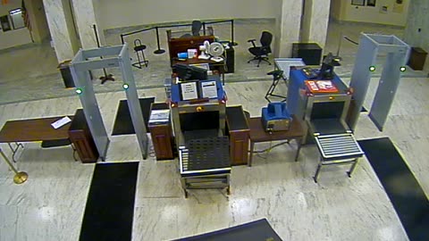 3100RHOB01SouthCapDoor_2021-01-05_01h00min00s940ms.mp4