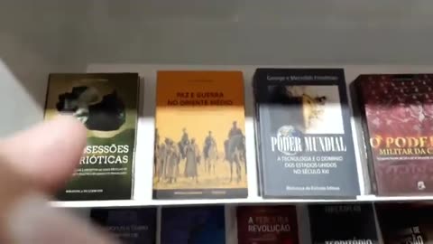 Livros de guerra: conheça os novos lançamentos da BIBLIEX !