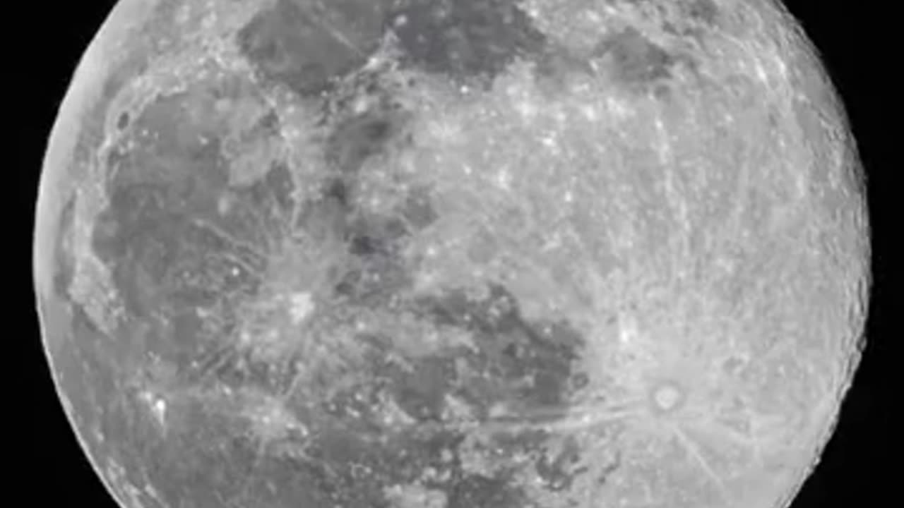600mm 🌒 Moon photography.
