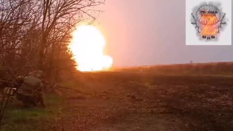 Kherson region, retreat. Destruction by Russian troops of equipment that cannot be evacuated.