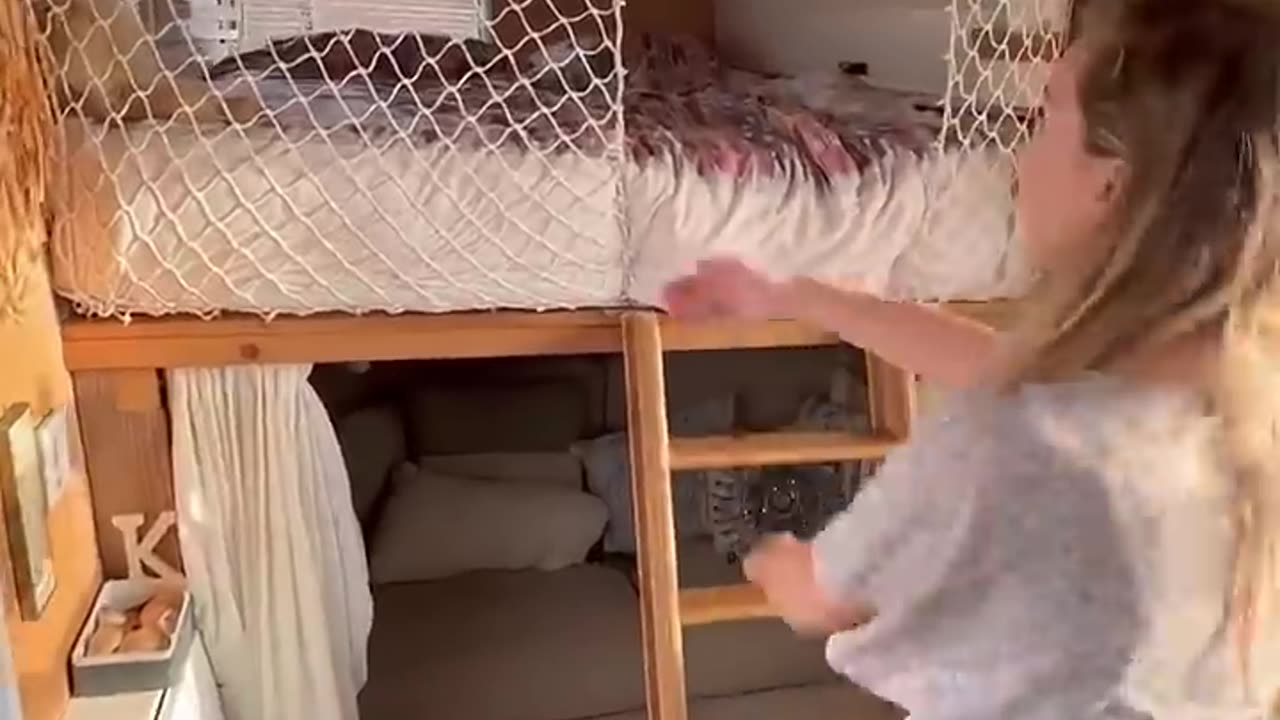A very Beautiful Home on 4 wheels
