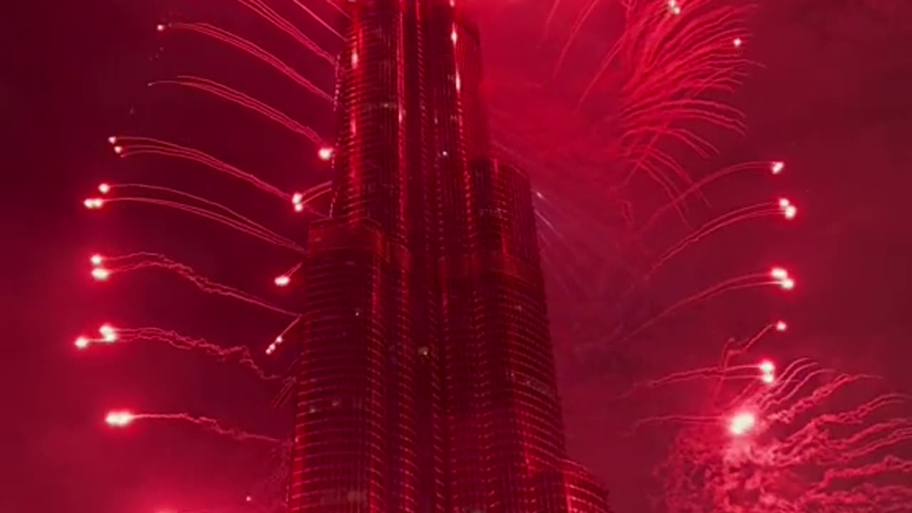 Dubai new year clip