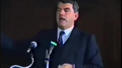 𝐇𝐢𝐭𝐥𝐞𝐫'𝐬 𝐏𝐞𝐚𝐜𝐞 𝐎𝐟𝐟𝐞𝐫𝐬 𝐭𝐨 𝐓𝐡𝐞 𝐁𝐫𝐢𝐭𝐢𝐬𝐡.