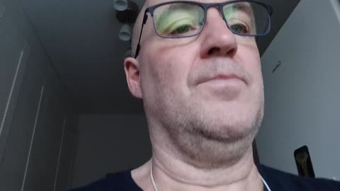 Det ofödda barnet som skadas och dödas av injektionen.