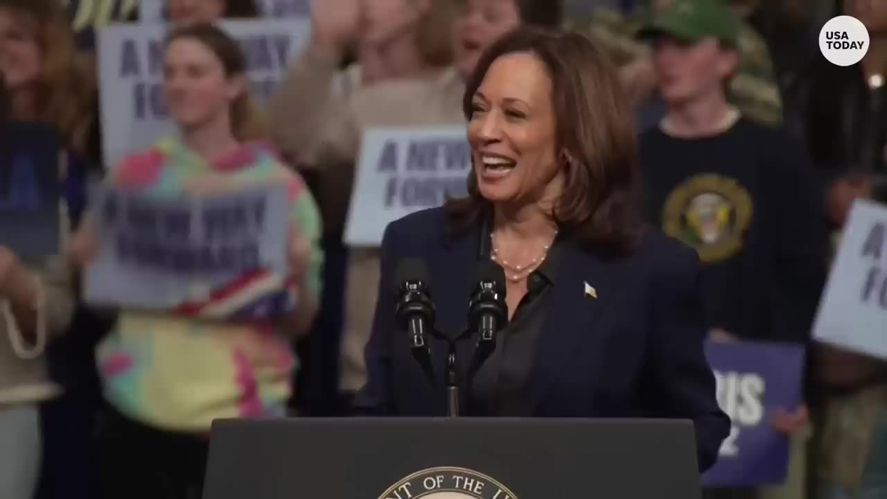 Harris points hecklers to smaller Trump rally nearby | USA TODAY