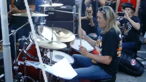 Nicko McBrain Drum Cam: The Trooper