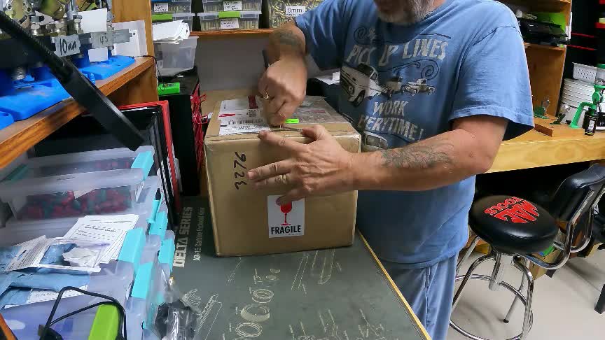 Unboxing of an A&D scales