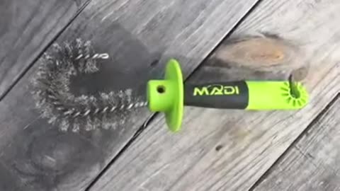 Demo of the Madi Swivel J and Hand J Lineman Wire Brush