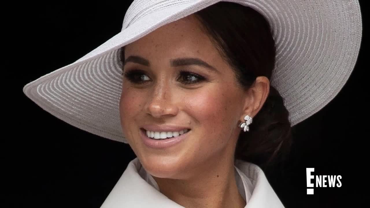 Meghan Markle Compares Royal Life to The Princess Diaries _ E! News