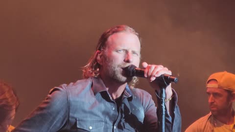 DierksBentley2023-01