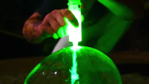 GLOW SICCCCK ASMR! 🧪🤙 #asmrsounds #asmr #relaxing #satisfying #davidbeck #chill #relax #fun