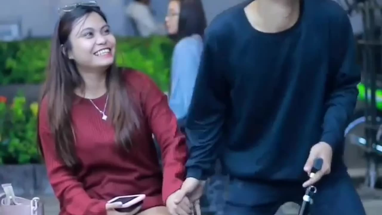 PRANK.BUTA_BIKIN_GAGAL.FOKUS.VIRAL.TIKTOK_#viraltiktok(720p)