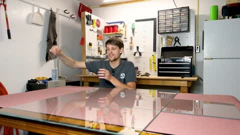 A wonderful way to build an aquarium by hand