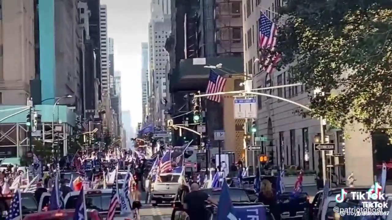 Americans begin to show up at Trump Tower in New York to express support for