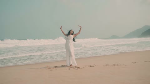 Milton - O Abraço do Sol (Clipe Oficial)