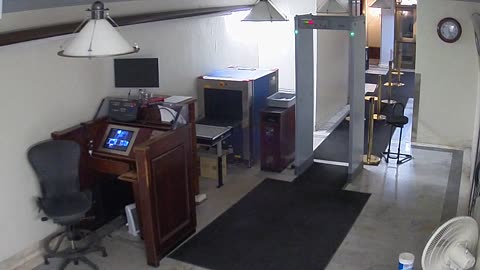 1006RSOBBALowerDelAveDoor_2021-01-05_00h20min00s077ms.mp4