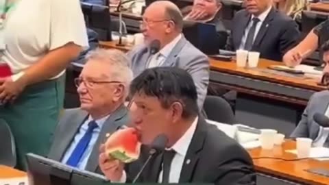 Adorei este Deputado me Representa m