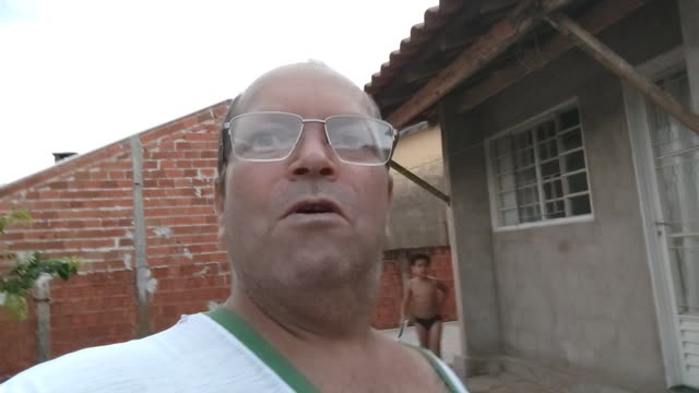 Levei o troco kkkk