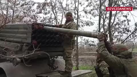 🇷🇺🇺🇦 MLRS "Grad" hit the stronghold of the NAZI Armed Forces of Ukraine