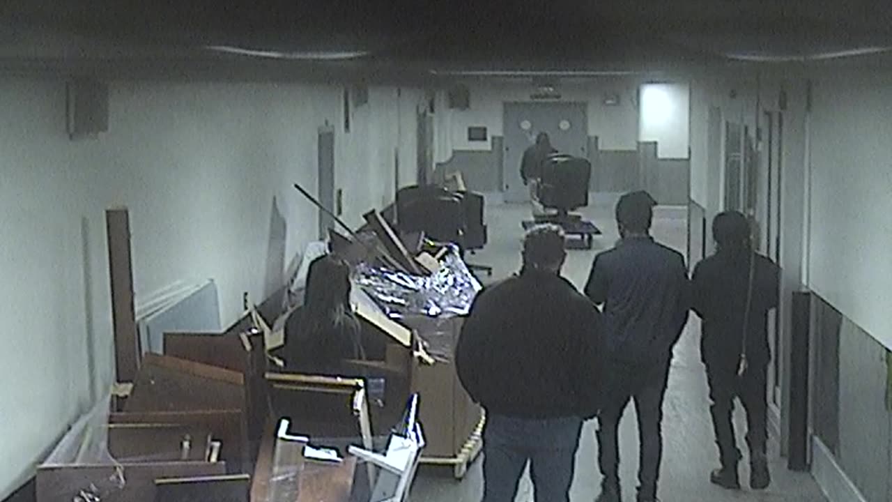 6096RHOBSBLoadingDockHallway_2021-01-05_07h28min37s567ms.mp4