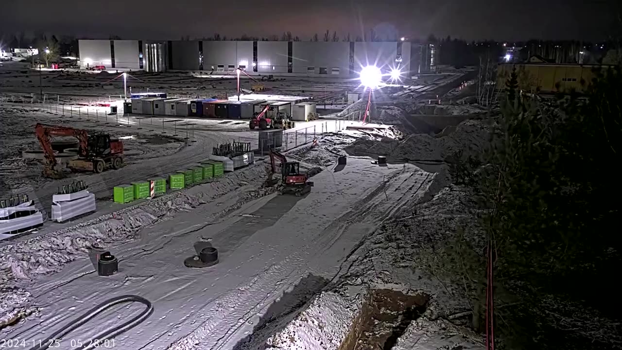 The moment a DHL cargo plane crashed near a Lithuanian airport