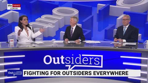 Green ‘hypocrite’ lectures Brits about banning glass houses from inside one