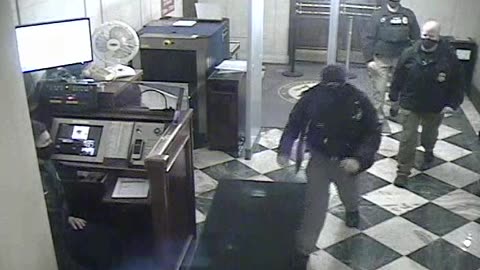 3207LHOBGRNJ-CStDoor_2021-01-06_17h00min02s507ms.mp4