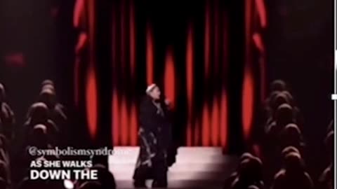 🎸Lady Madonna, children at your breasts🎶