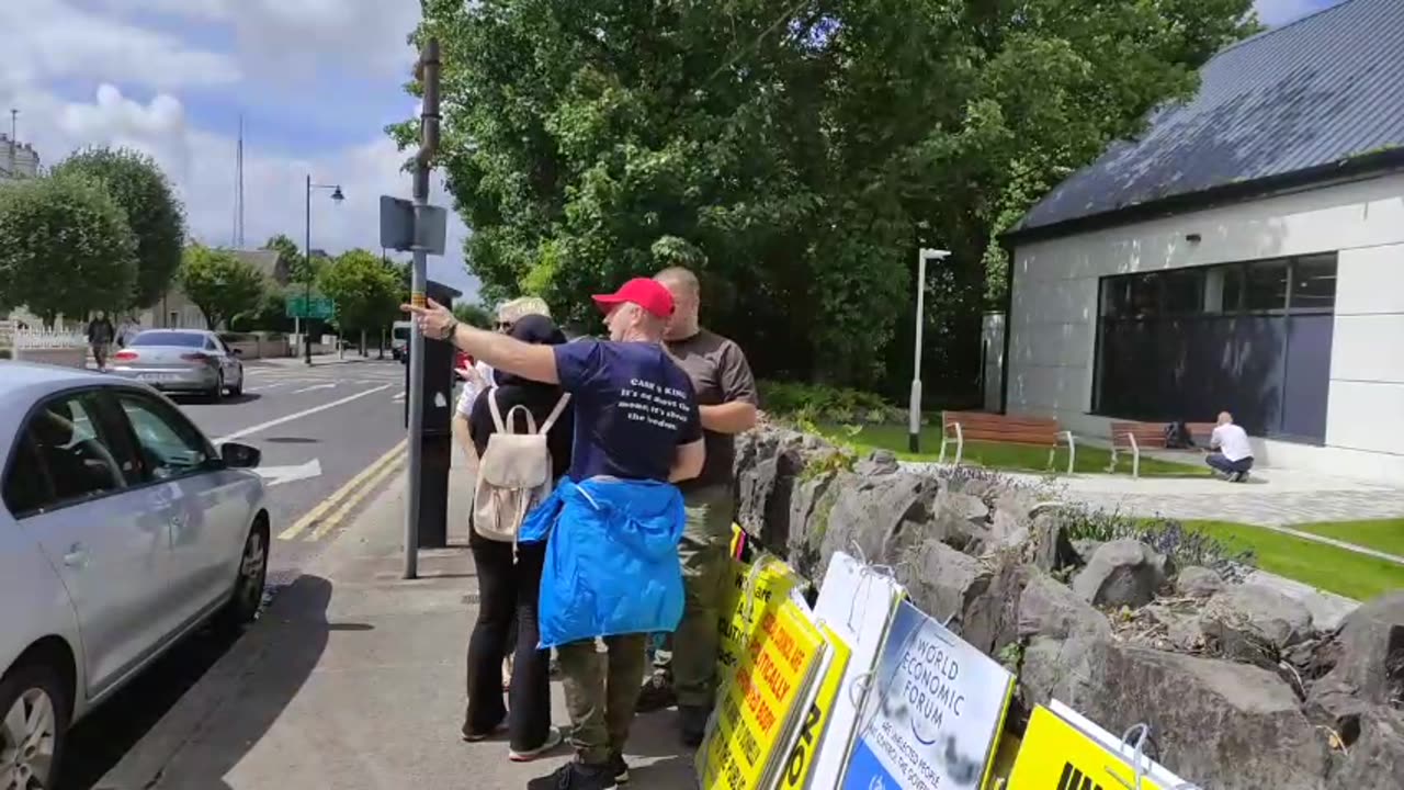 Hold The Line - Ballina - 08 July 2023, 14.00