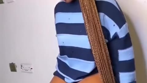 African girls with long hair