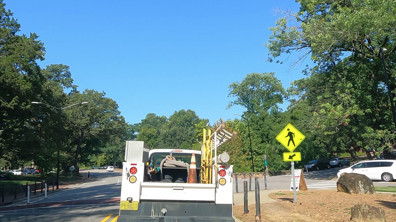 Relaxing Drive Thru UNC Campus and Chapel Hill, NC