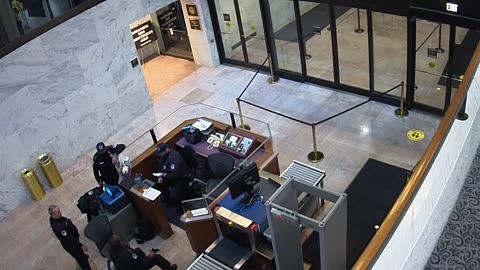 1451HSOB02ConAveDoor_2021-01-05_18h56min02s240ms.mp4