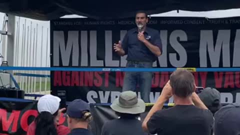 Riccardo Bosi at Canberra protest 26/02/22