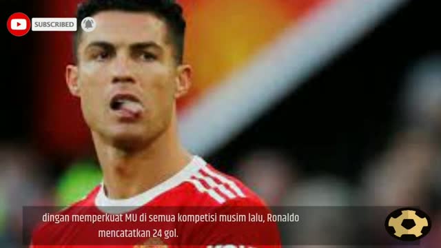 Cristiano Ronaldo ngotot minta cabut dari mu,ada faktor Messi?"