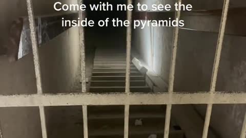 Come with me to see the inside of the pyramids