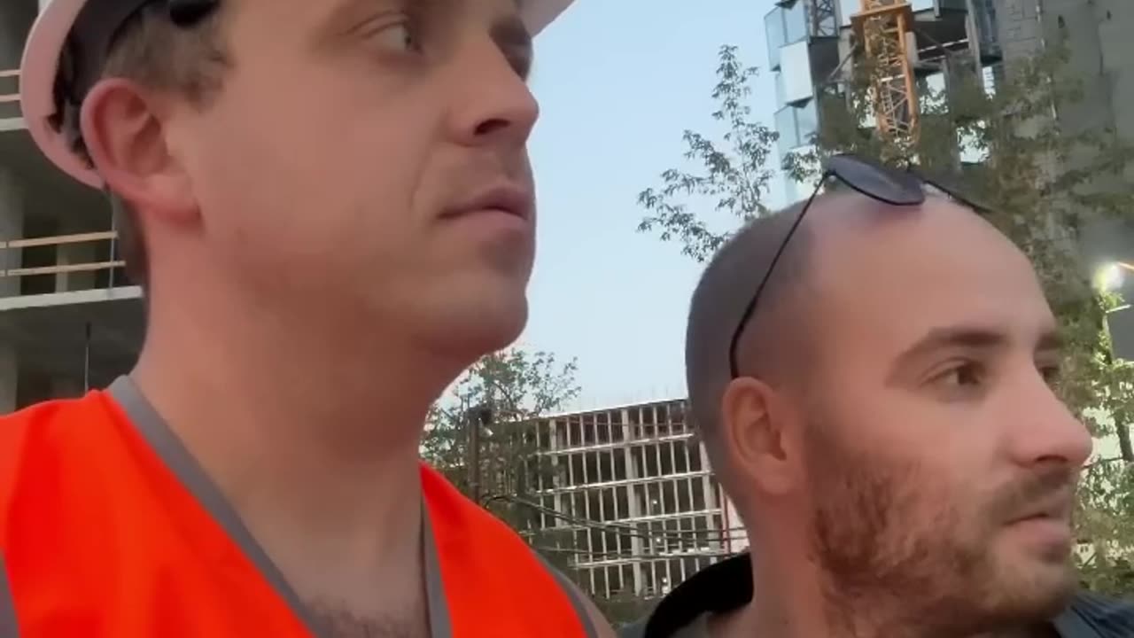 Funny video Обычный день на обычной стройке🪜🦺 an ordinary day at an ordinary construction site