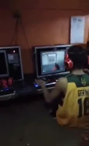 Kids continue GAMING during a FLOOD