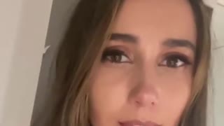 Tucker Carlson Gives Jennifer Lawrence Nightmares!
