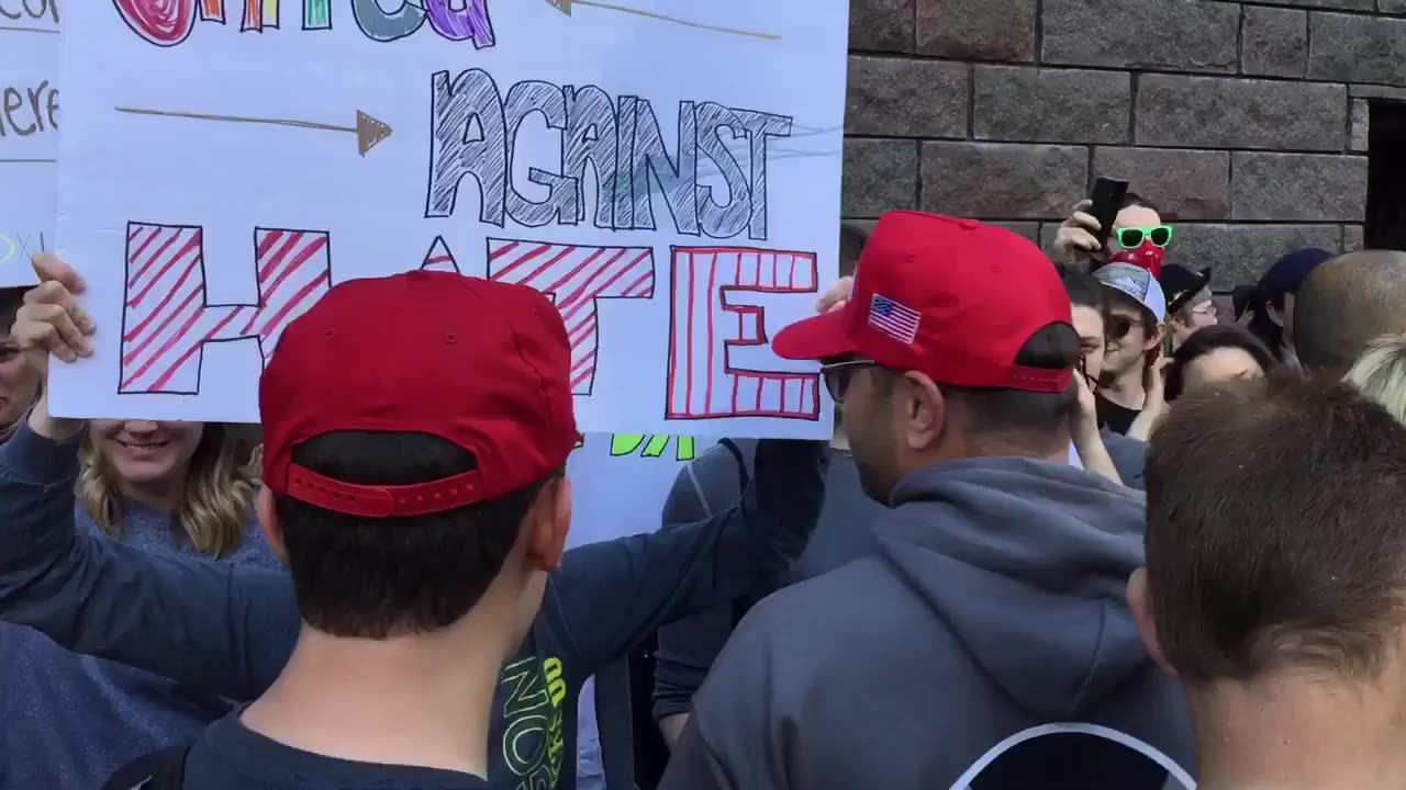 June 4 2017 Portland 1.11.1 Antifa heckling and blocking the path of people as they try to leave