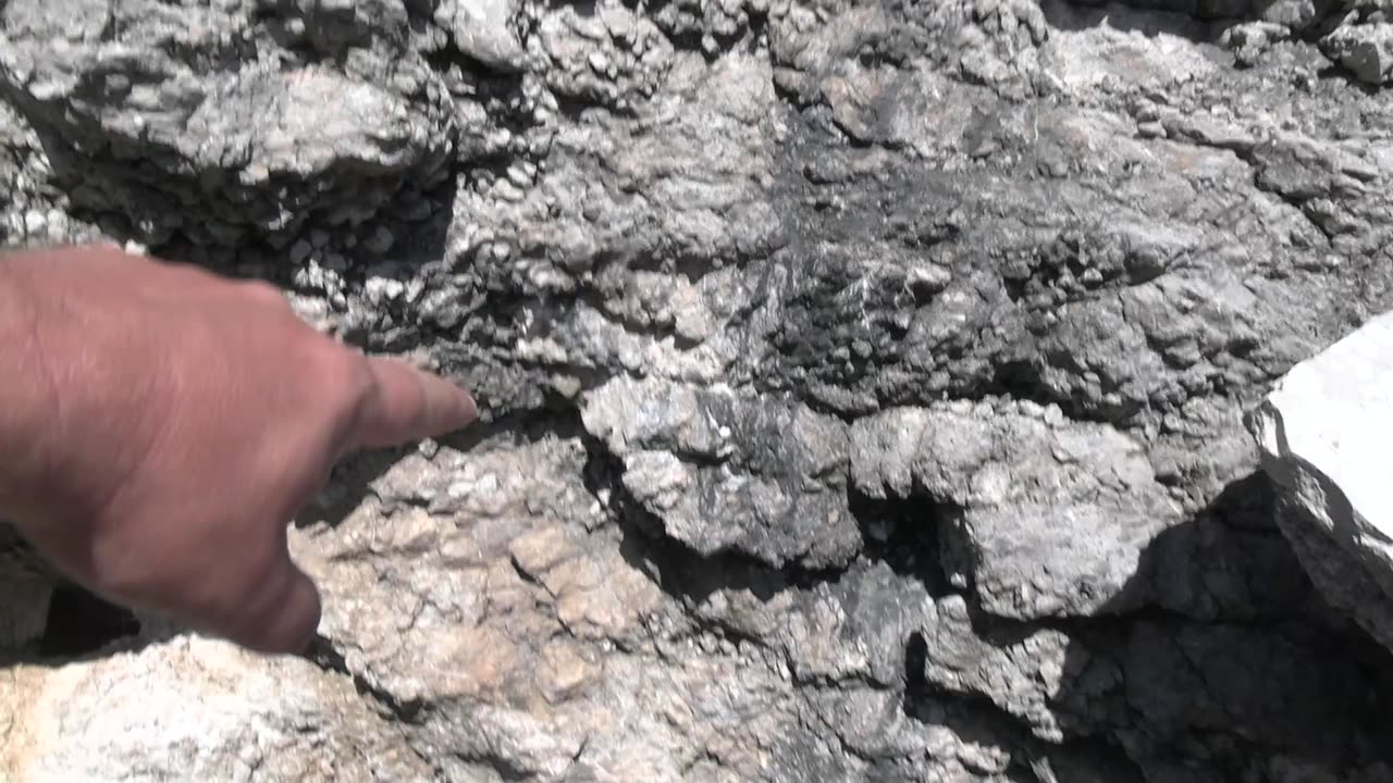 Страч. Часть 3. 11 этажей ядерного бункера.